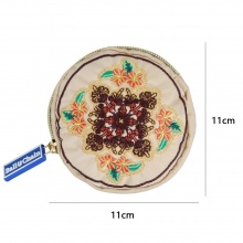 日系可愛刺繡零錢包